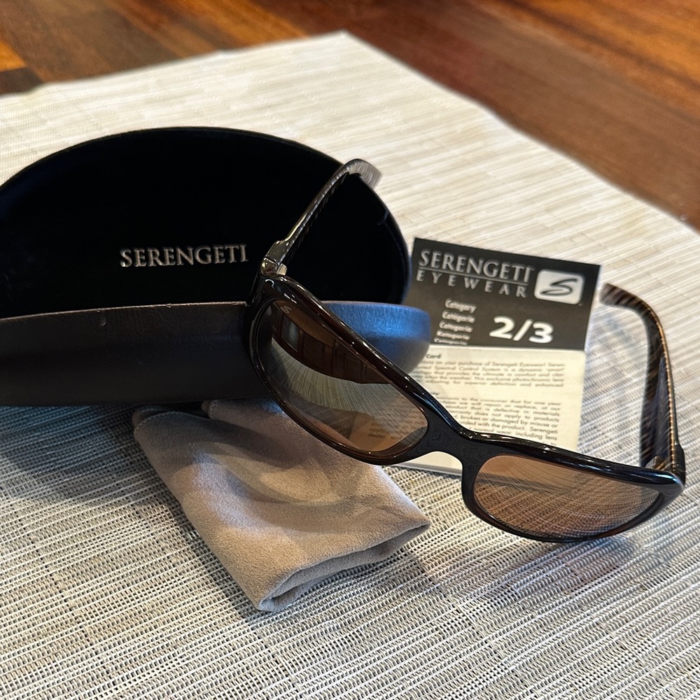 Serengeti Black and Brown Sunglasses